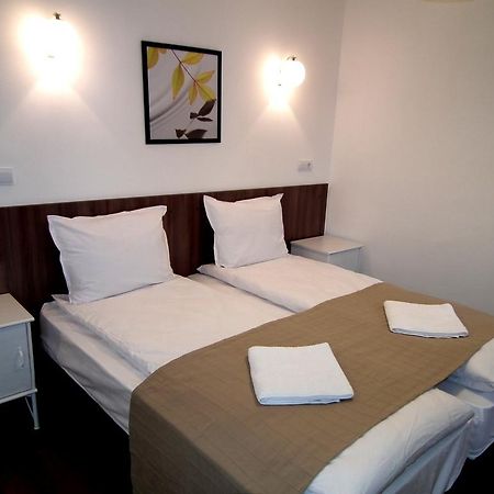 White House Hotel Veliko Tarnovo Phòng bức ảnh