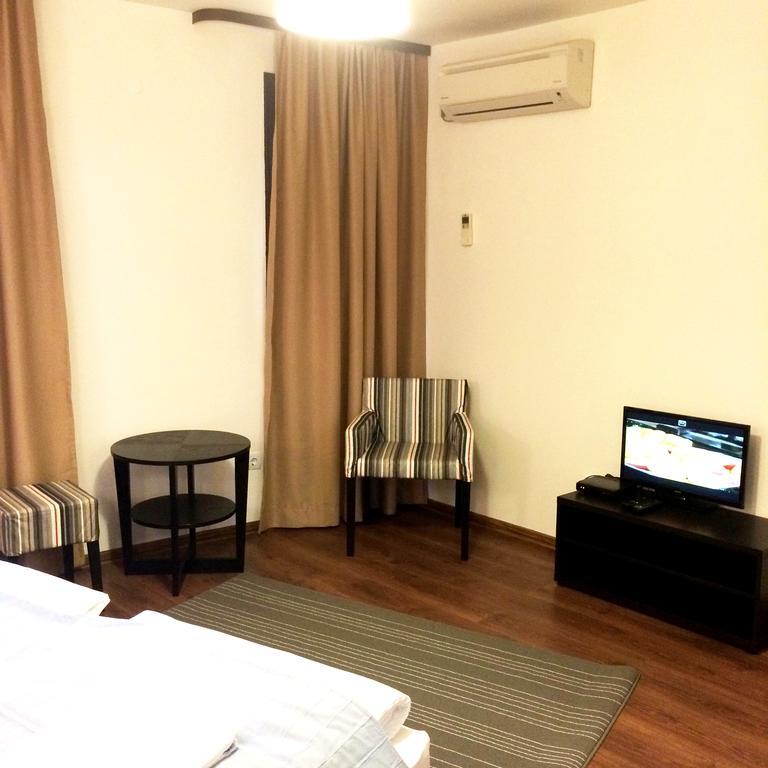 White House Hotel Veliko Tarnovo Phòng bức ảnh