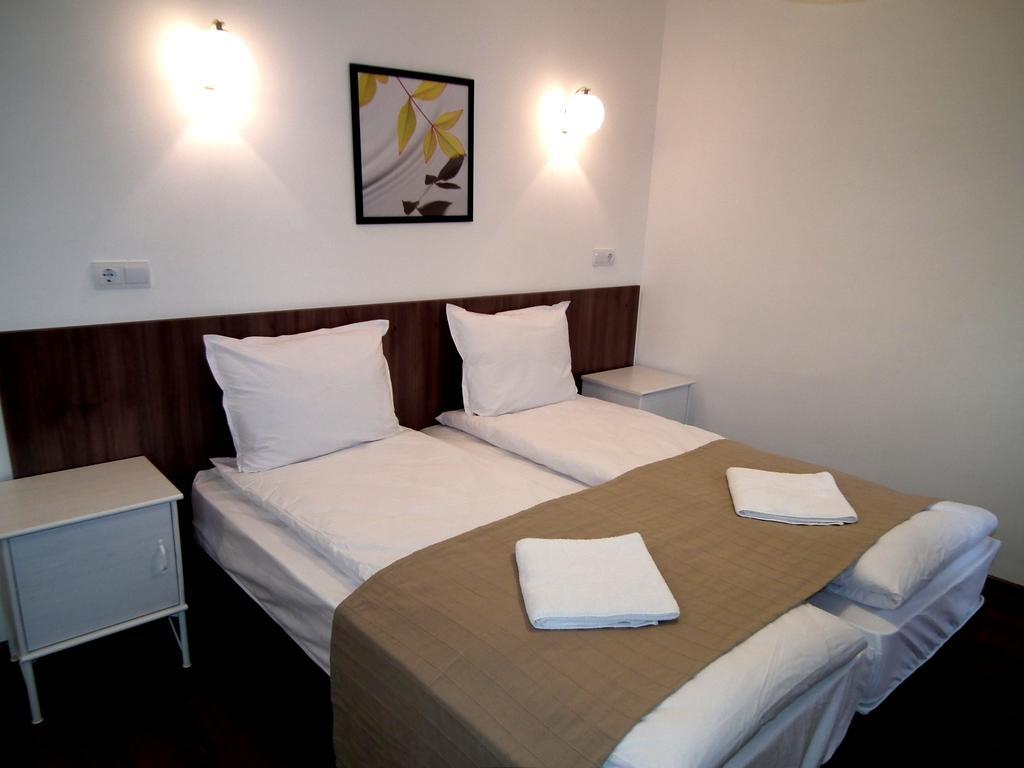 White House Hotel Veliko Tarnovo Phòng bức ảnh